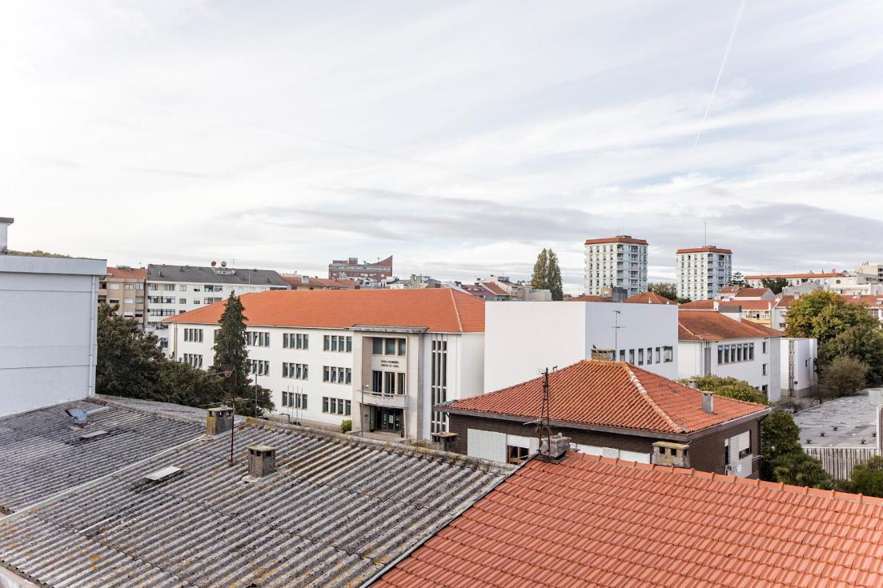 2Br Flat In Bonfim W/ Ac & Balcony By Lovelystay Porto Eksteriør billede